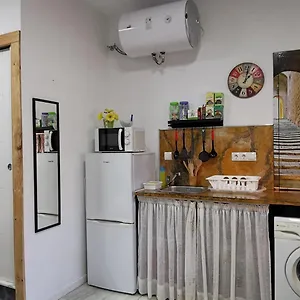 Encantador Bajo En Apartamento