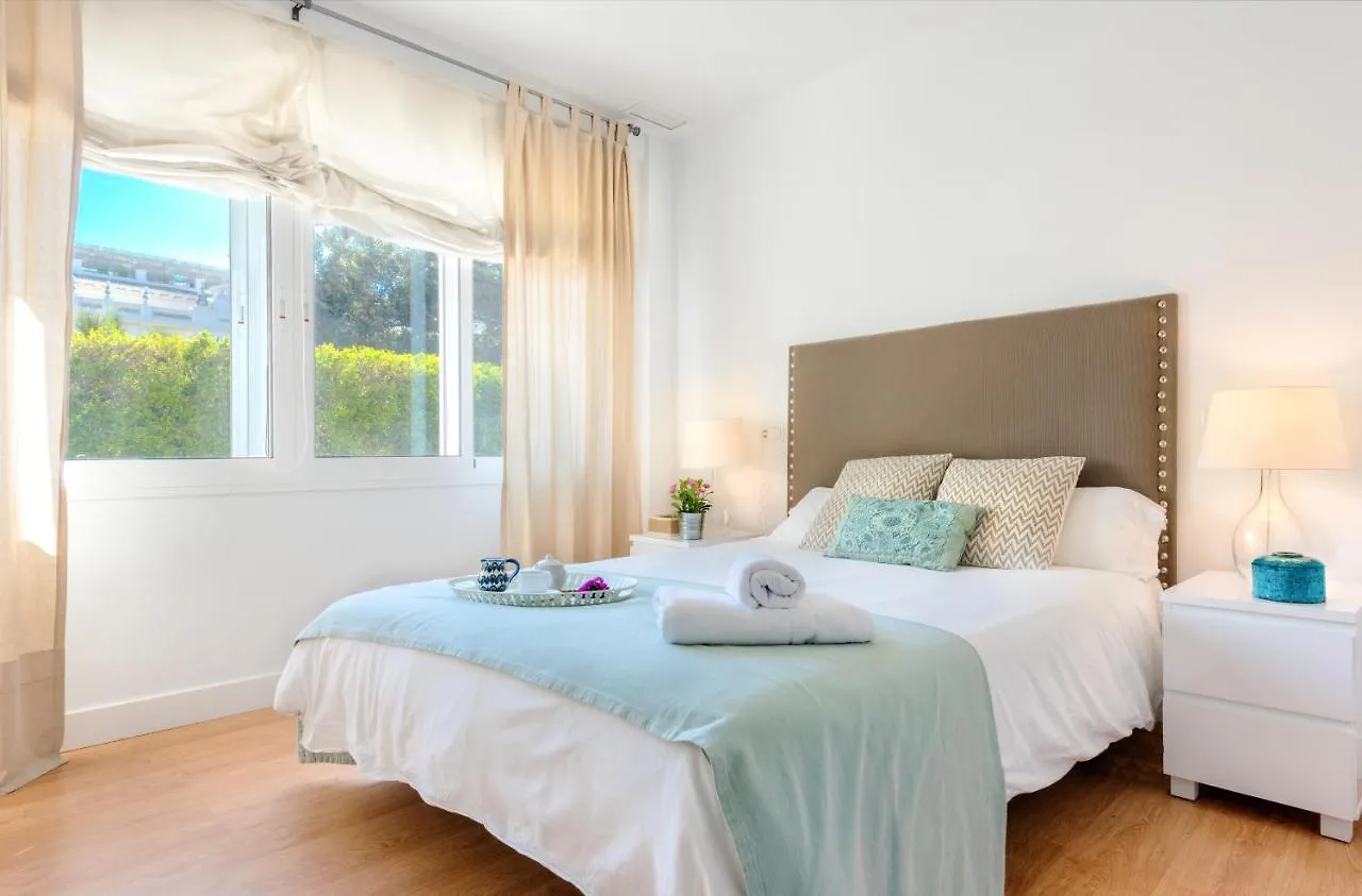 Apartment Genteel Home Paseo De Reding Malaga
