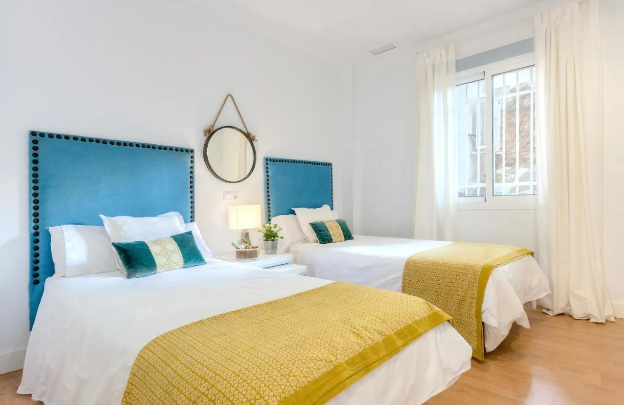 Genteel Home Paseo De Reding Málaga Apartamento